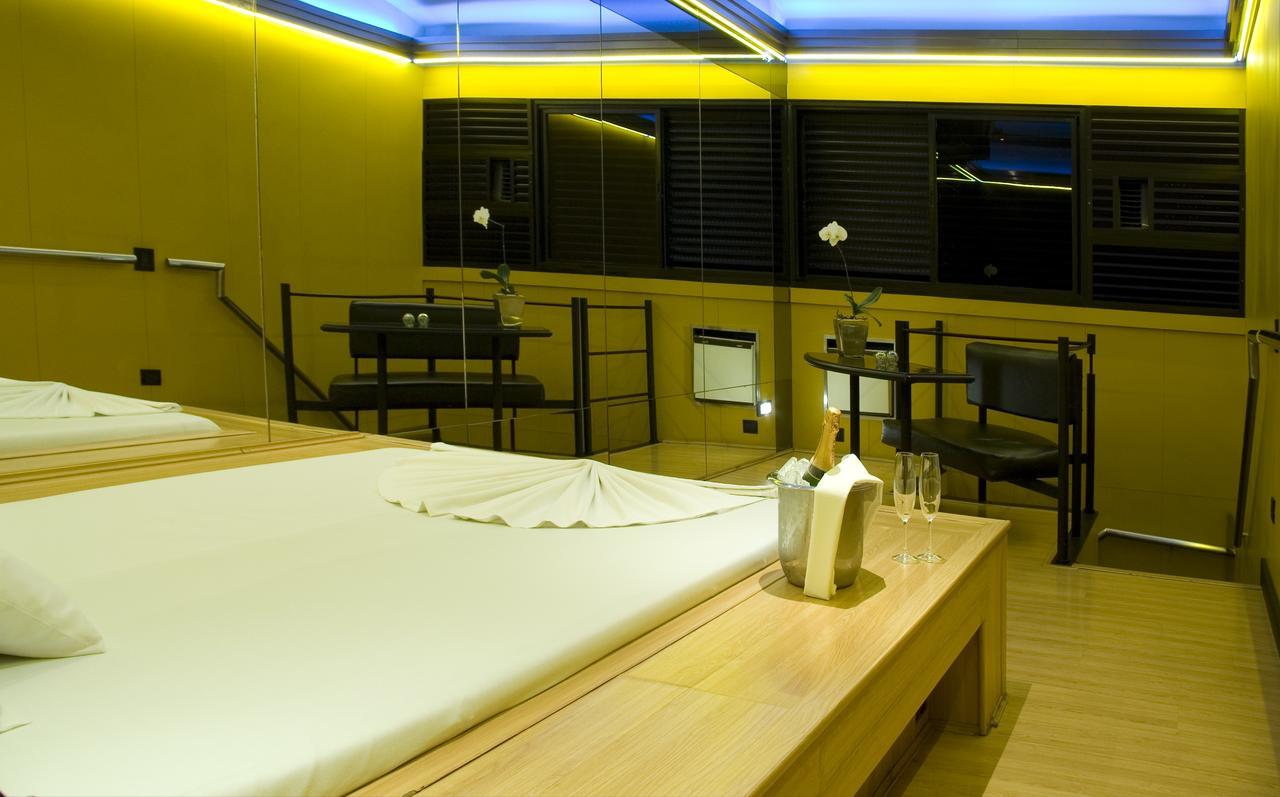 Hotel do amor Ritz (adults Only)